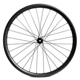 hand build carbon mouantin bike wheels with dt swiss 350 hub, lacing 3 cross