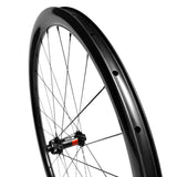Hand-built 700c disc road wheels clincher tubeless ready