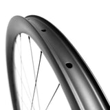 700c hookless carbon wheels for gravel