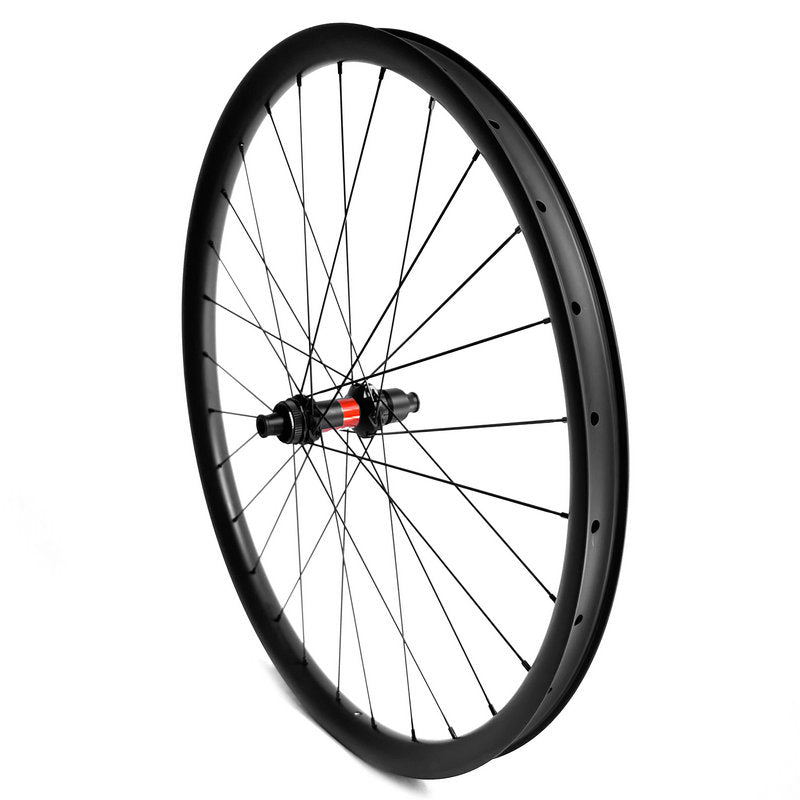 DT SWISS 240s MTBクロスカントリーホイール 26インチ Carbon MTB Wheelset - light & strong mtb trail wheels | Carbonal Bike